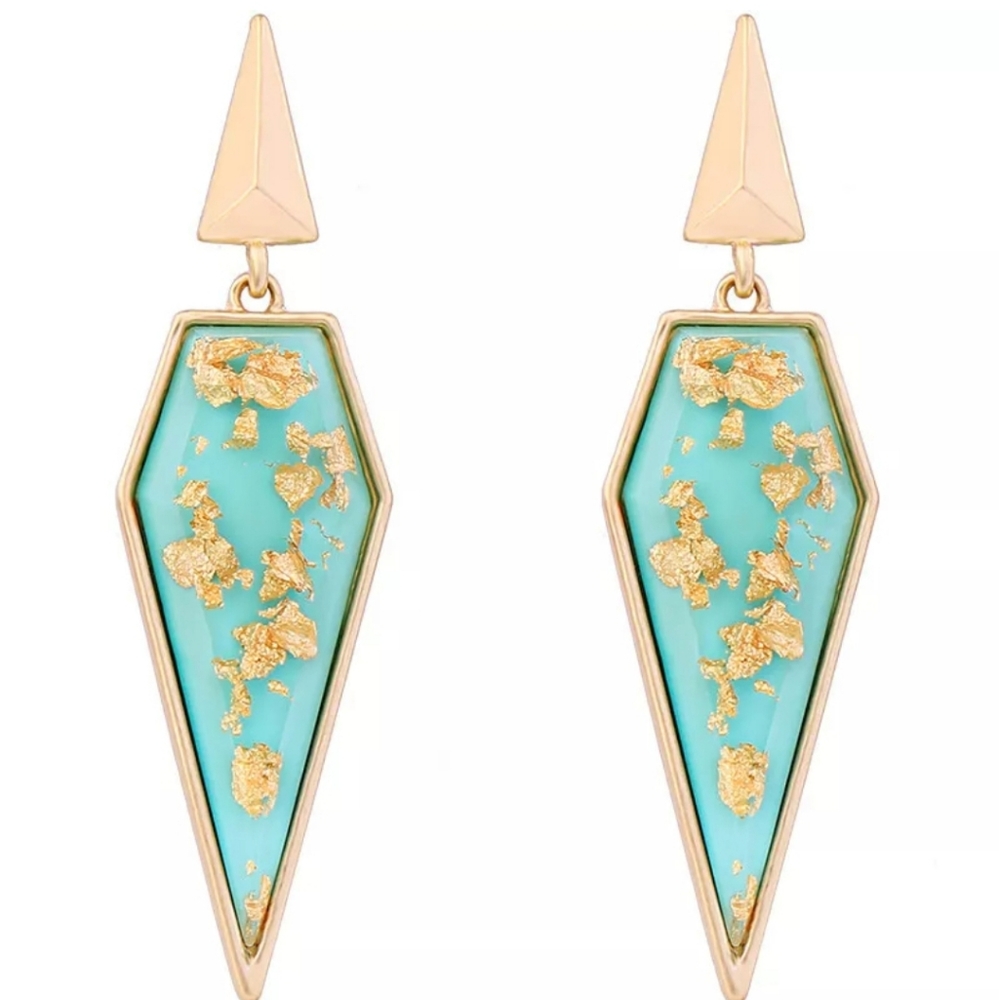New Retro Inspired Gold Flake Alloy Statement Earrings.